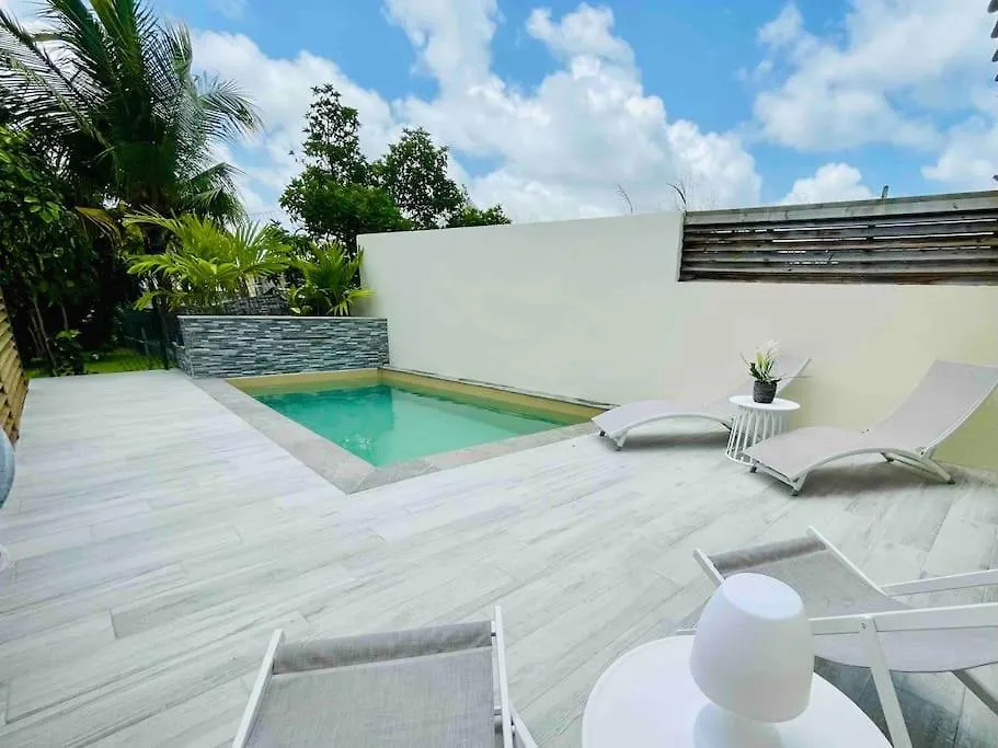 Villa Exotic Life Recente Avec Piscine, 2 Chambres, 2 Sdb Le Moule