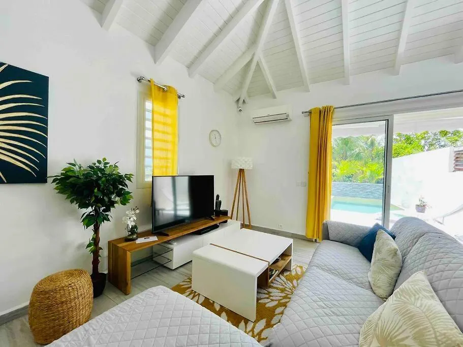 Villa Exotic Life Recente Avec Piscine, 2 Chambres, 2 Sdb Le Moule