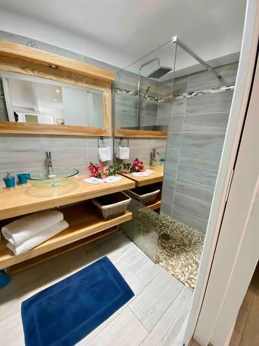 Villa Exotic Life Recente Avec Piscine, 2 Chambres, 2 Sdb Le Moule